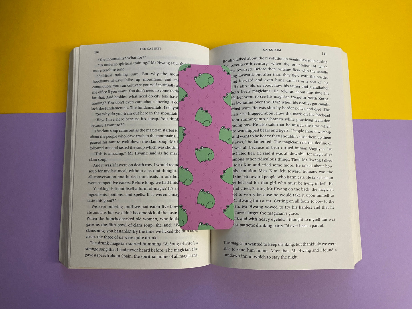 Frog bookmark