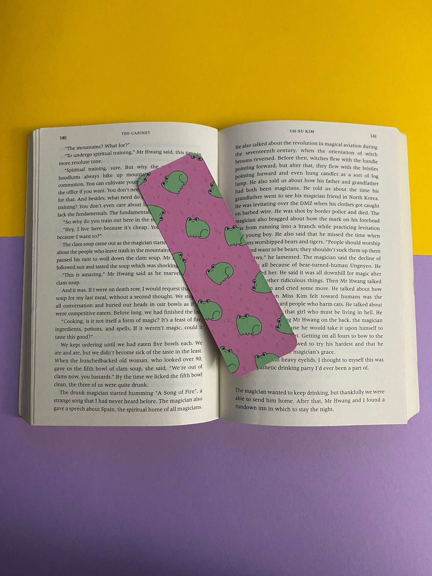 Frog bookmark
